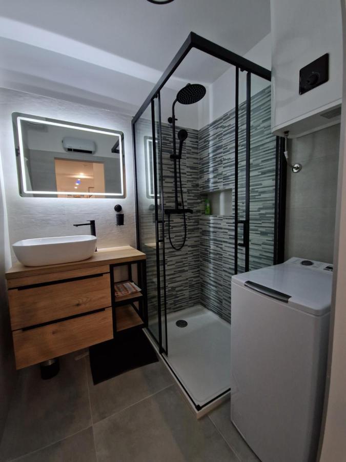 Apartment Cvita In City Center Split Bagian luar foto