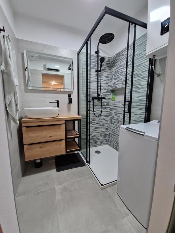 Apartment Cvita In City Center Split Bagian luar foto